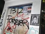 Halte-Bus-Trans-Jakarta-Vandalisme.jpg