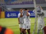 Pepak-bola-Timnas-Putri-U16-Indonesia-Oedaijah-Oshea-Sarinah-di-Piala-AFF-Wanita-U16-2025.jpg