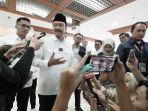Gus-Ipul-menemui-wartawan-070725.jpg